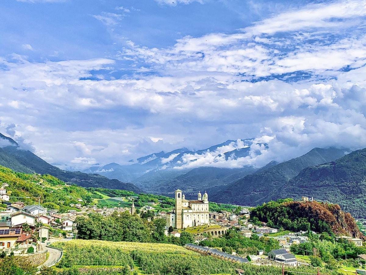 Panoramic Apartment Italian Alps Valtellina Near Sondrio, Tirano Poggiridenti Exterior foto